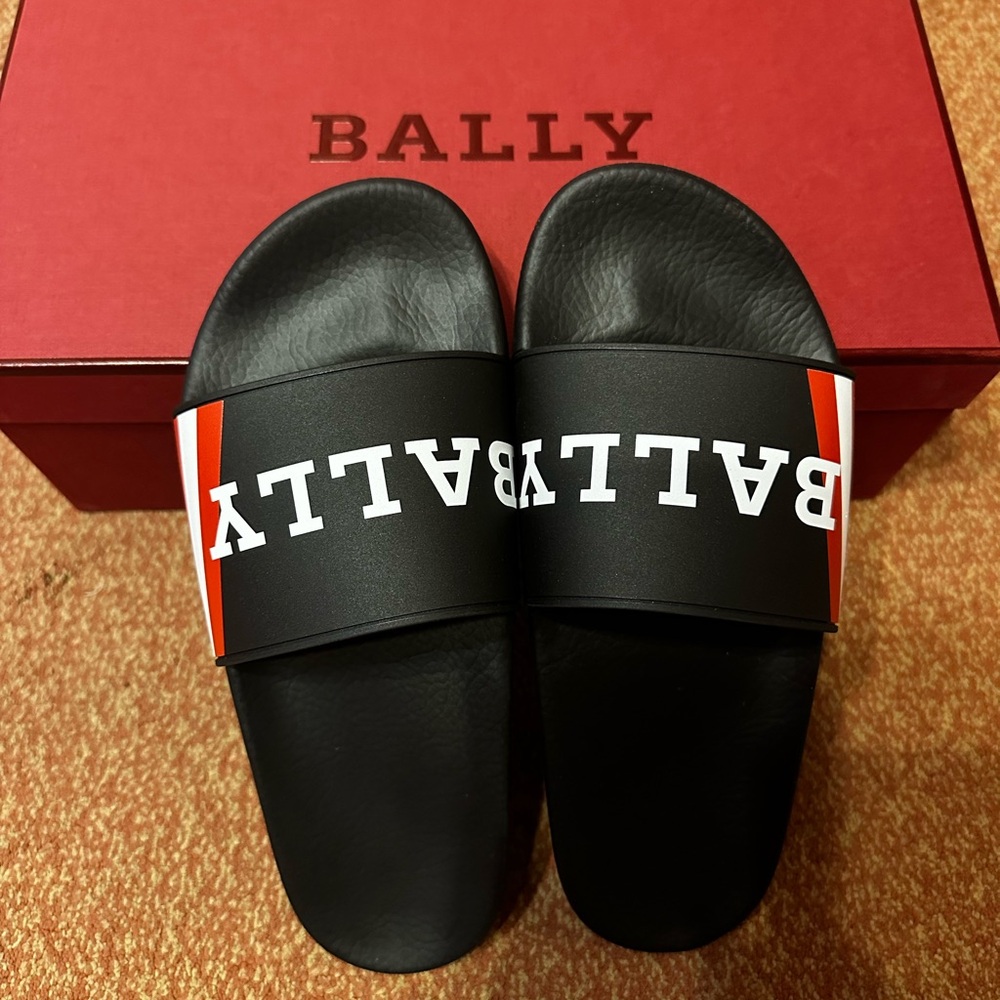 Bally  Slide Brand new!